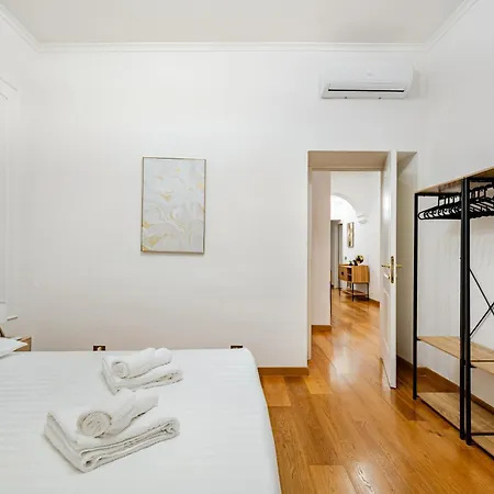 Ampio Di Design Nel Cuore Di Daire *
