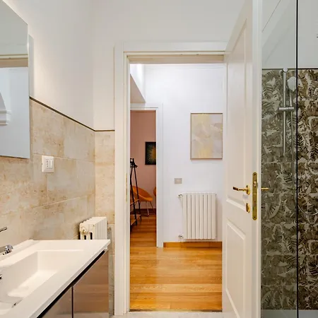 Apartment Ampio Di Design Nel Cuore Di