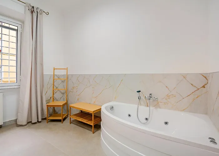 Ampio Di Design Nel Cuore Di * Roma